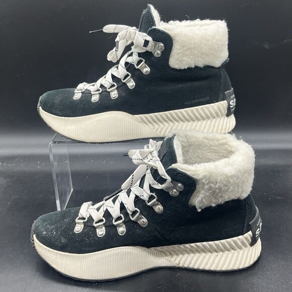 Sorel Women's Out N About II Conquest WATERPROOF Boots Size 6.5 NL4434-010 - Picture 2 of 8